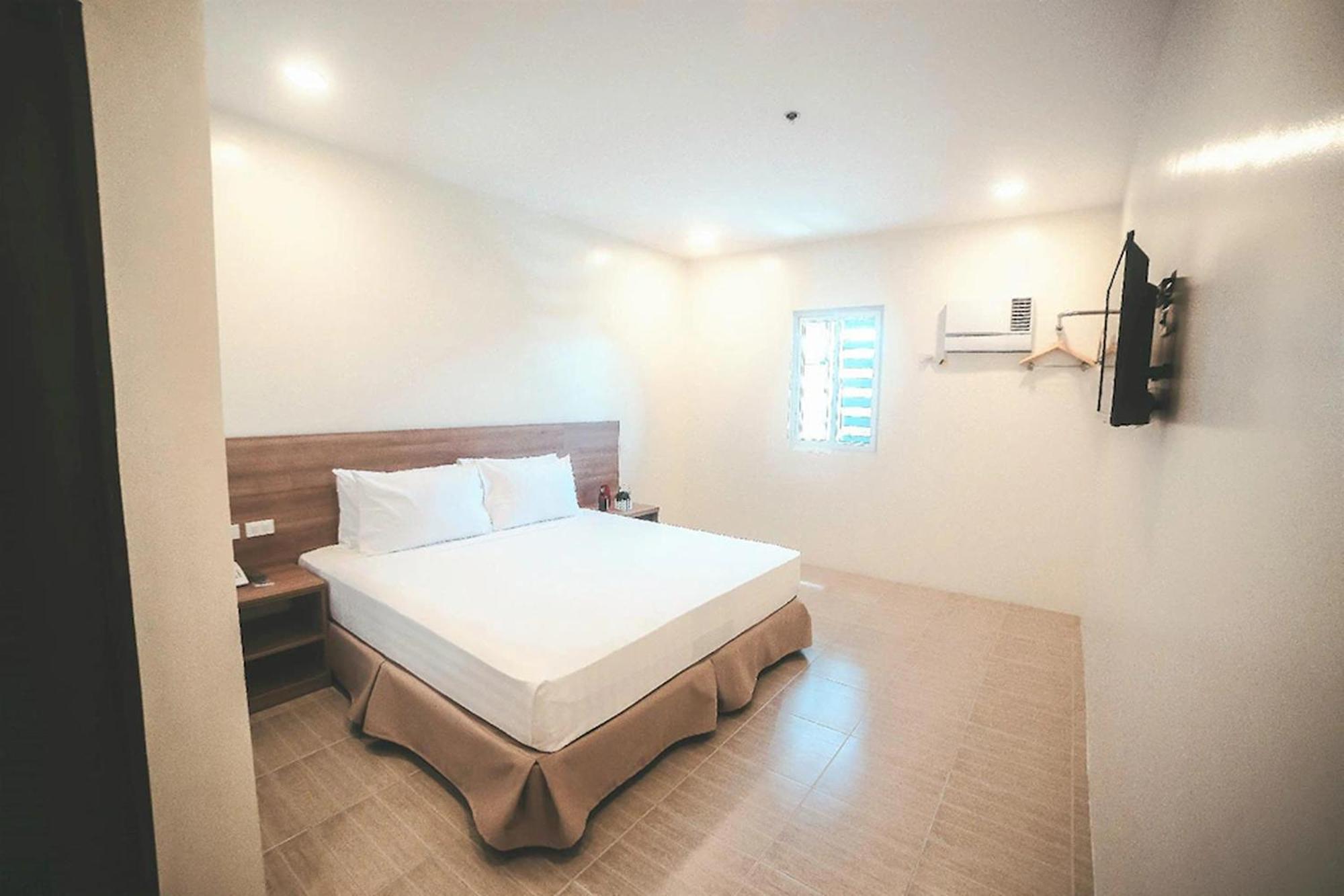 Trip Inn Near Airport Or City Center Legazpi Eksteriør bilde